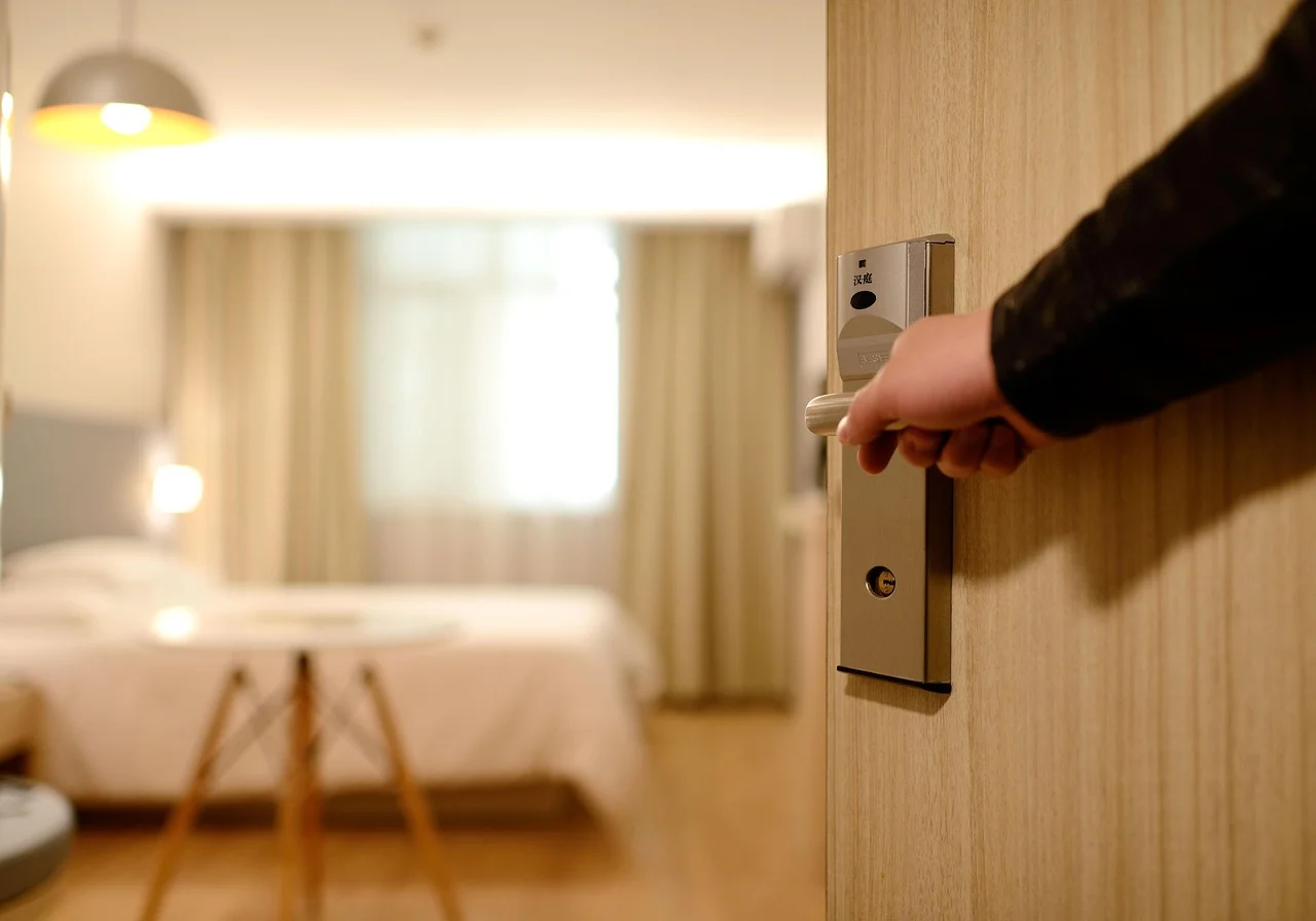 Custom Travel & Hotel Booking Platforms
